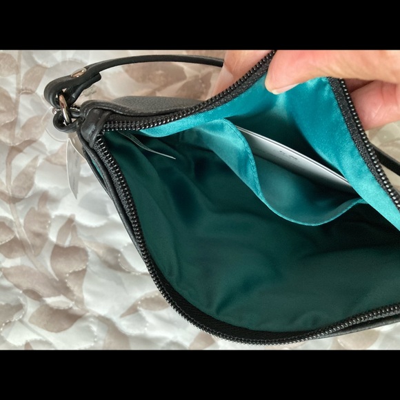 Brand New Coach Wristlet - Picture 6 of 7